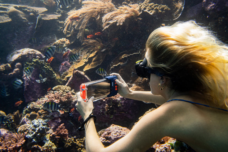 Load image into Gallery viewer, H1+ Smart Waterproof Phone Case