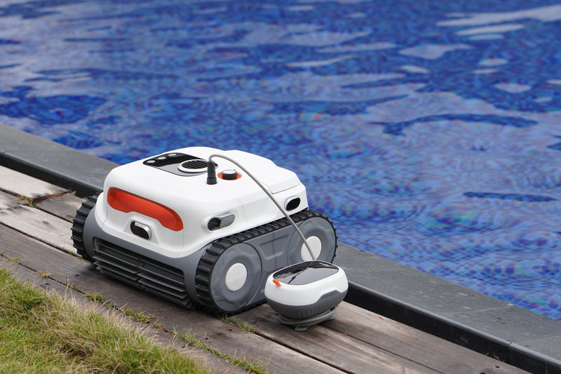 Load image into Gallery viewer, BN Pro Robotic Pool Cleaner
