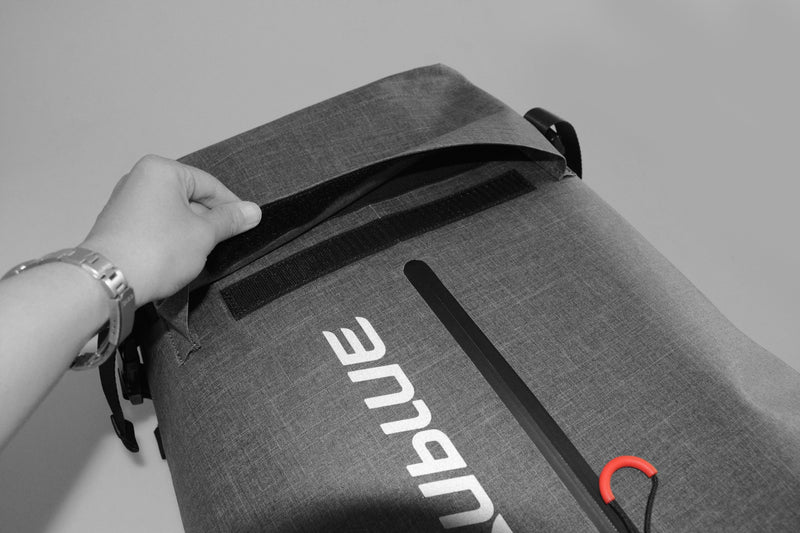 Load image into Gallery viewer, Waterproof Backpack 30L
