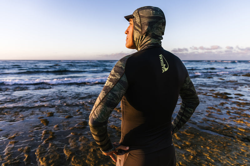 Load image into Gallery viewer, Tropicam Hooded Surf Rashguard

