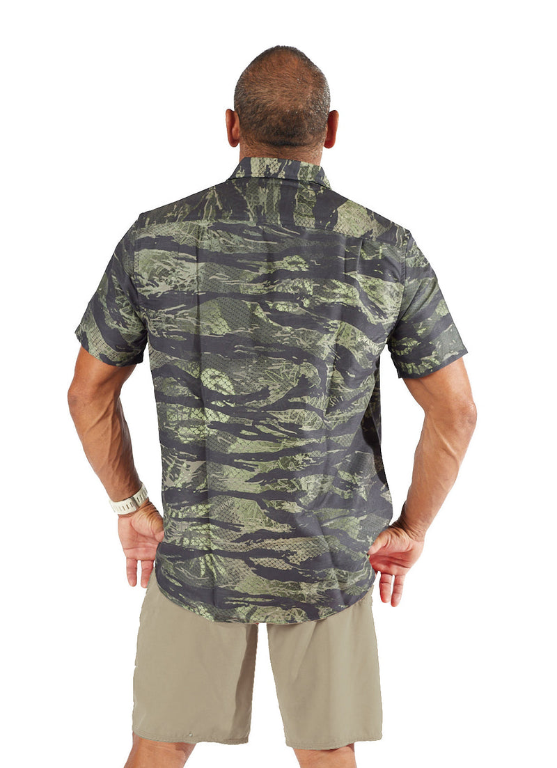 Load image into Gallery viewer, Mens Tropicam Aloha Shirt
