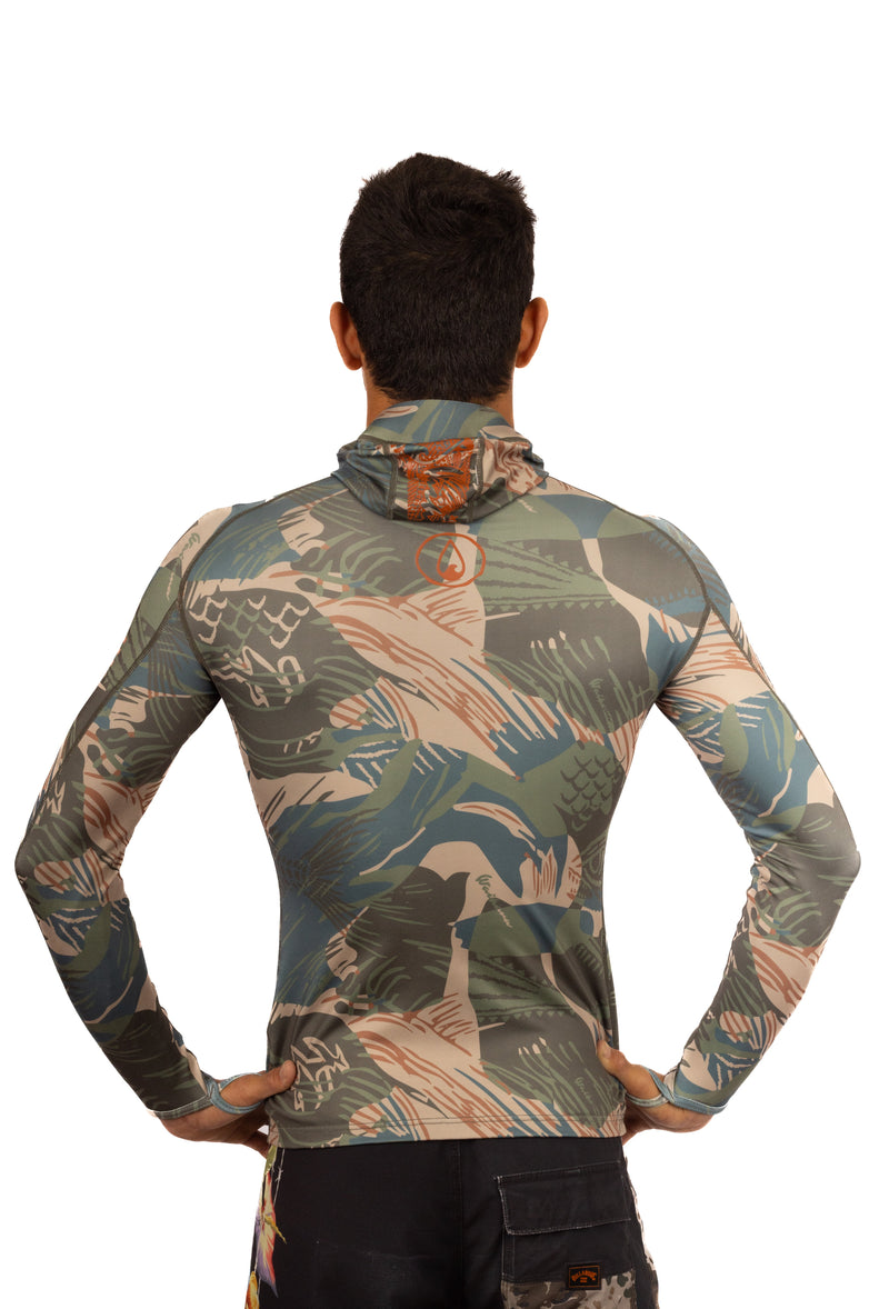 Load image into Gallery viewer, Hawaiian Brushstroke Hooded Spearfishing Rashguard
