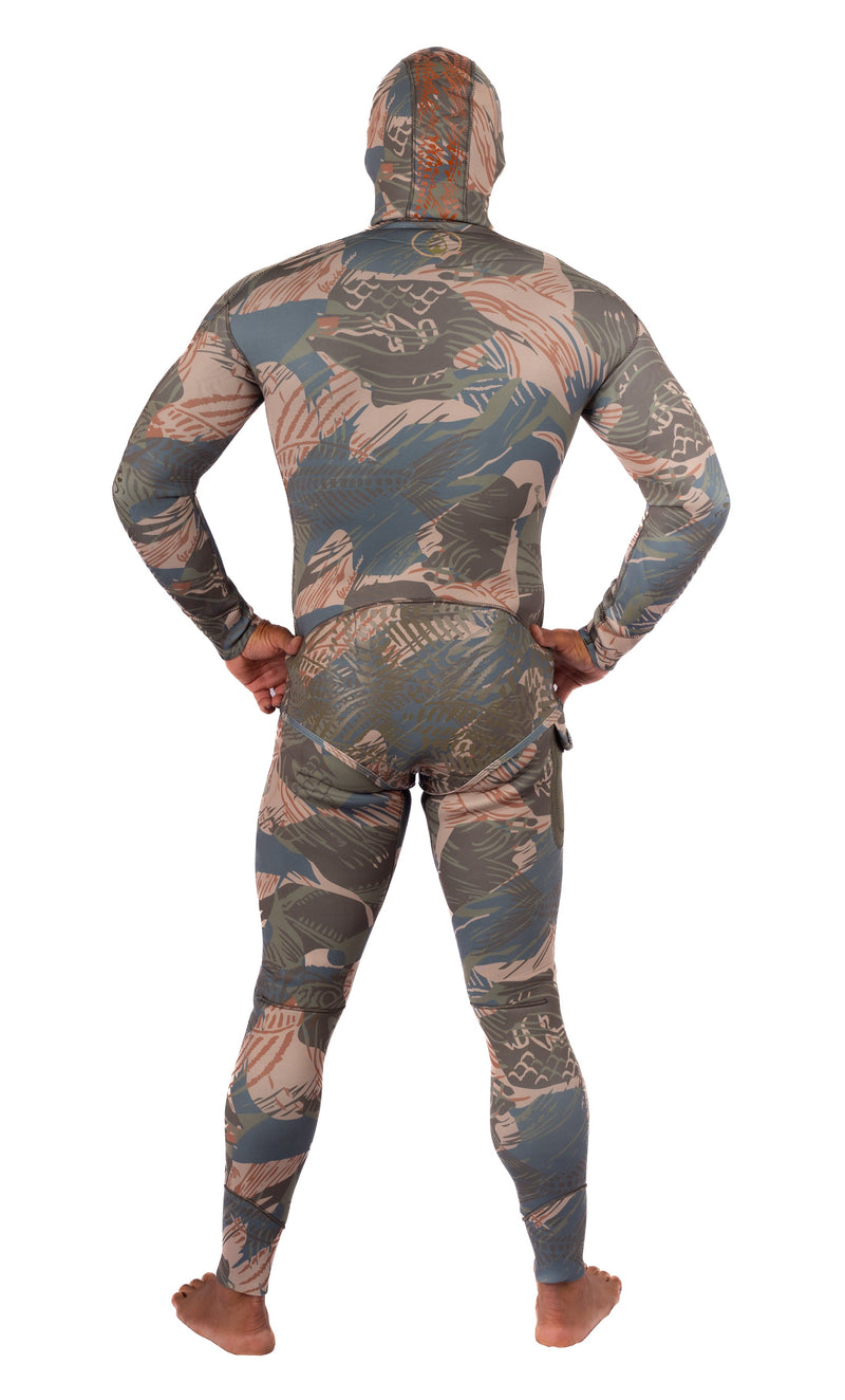 Load image into Gallery viewer, Men’s Hawaiian Brushstroke Spearfishing 3.5mm Wetsuit
