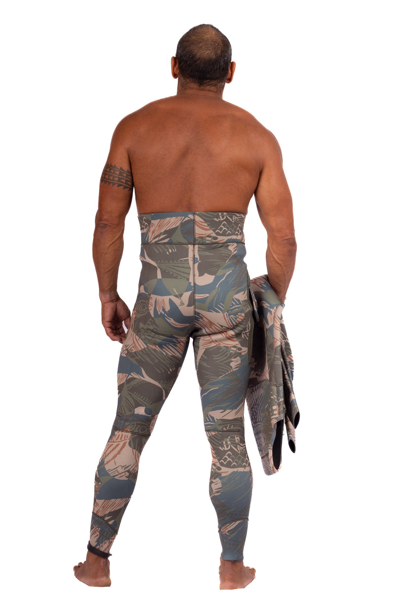 Load image into Gallery viewer, Men’s Hawaiian Brushstroke Spearfishing 3.5mm Wetsuit
