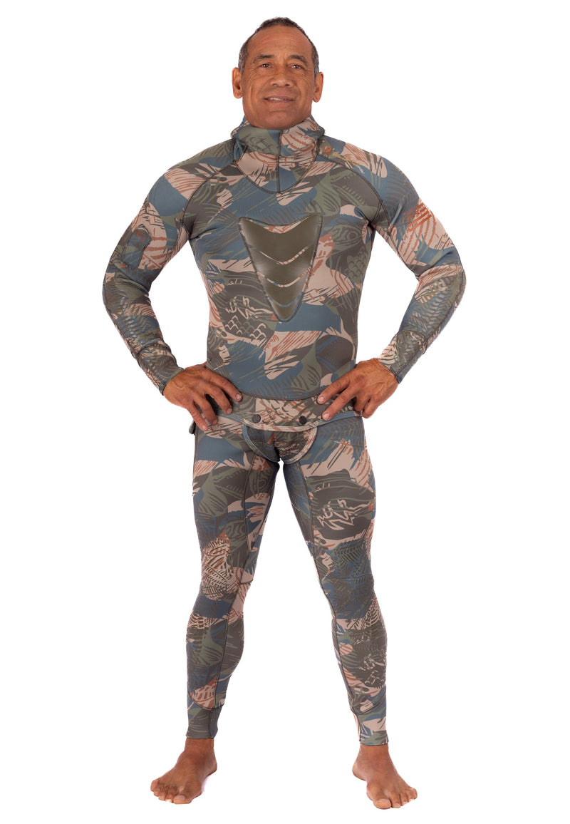 Load image into Gallery viewer, Men’s Hawaiian Brushstroke Spearfishing 3.5mm Wetsuit
