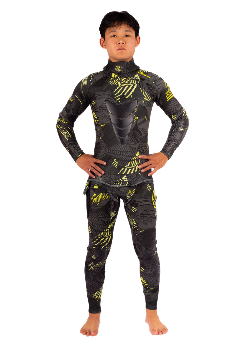 Load image into Gallery viewer, Men’s Lime Fishbone Spearfishing 3.5mm Wetsuit
