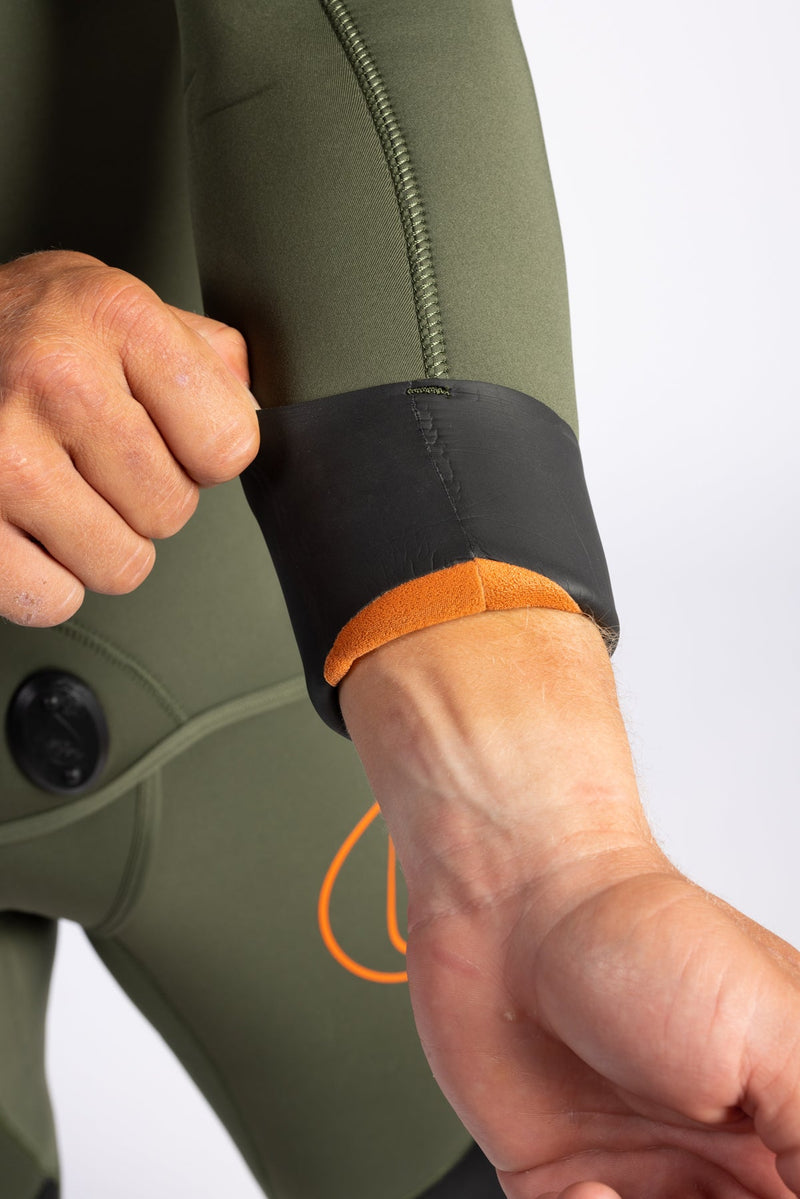 Load image into Gallery viewer, Men&#39;s Ranger Green Essentials Pro 5.0mm Wetsuit
