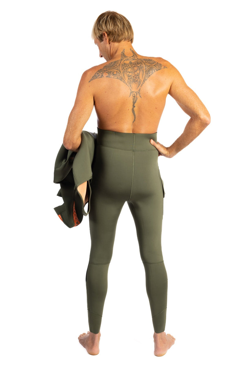 Load image into Gallery viewer, Men&#39;s Ranger Green Essentials Pro 3.0mm Wetsuit
