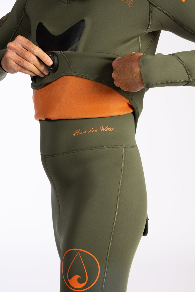 Load image into Gallery viewer, Men&#39;s Ranger Green Essentials Pro 5.0mm Wetsuit
