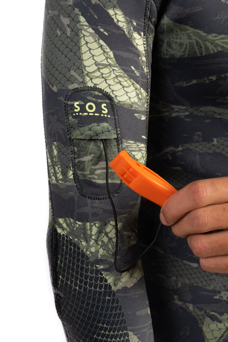 Load image into Gallery viewer, Men’s Tropicam Spearfishing 1.5mm wetsuit
