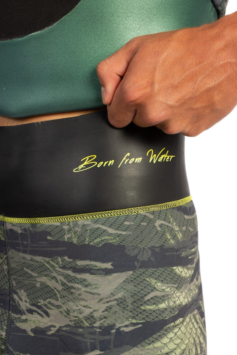 Load image into Gallery viewer, Men’s Tropicam Spearfishing 1.5mm wetsuit
