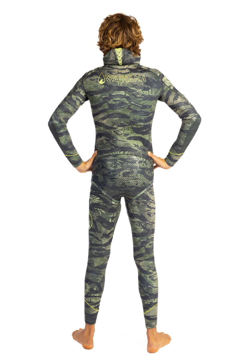 Load image into Gallery viewer, Men’s Tropicam Spearfishing 7.5mm Wetsuit
