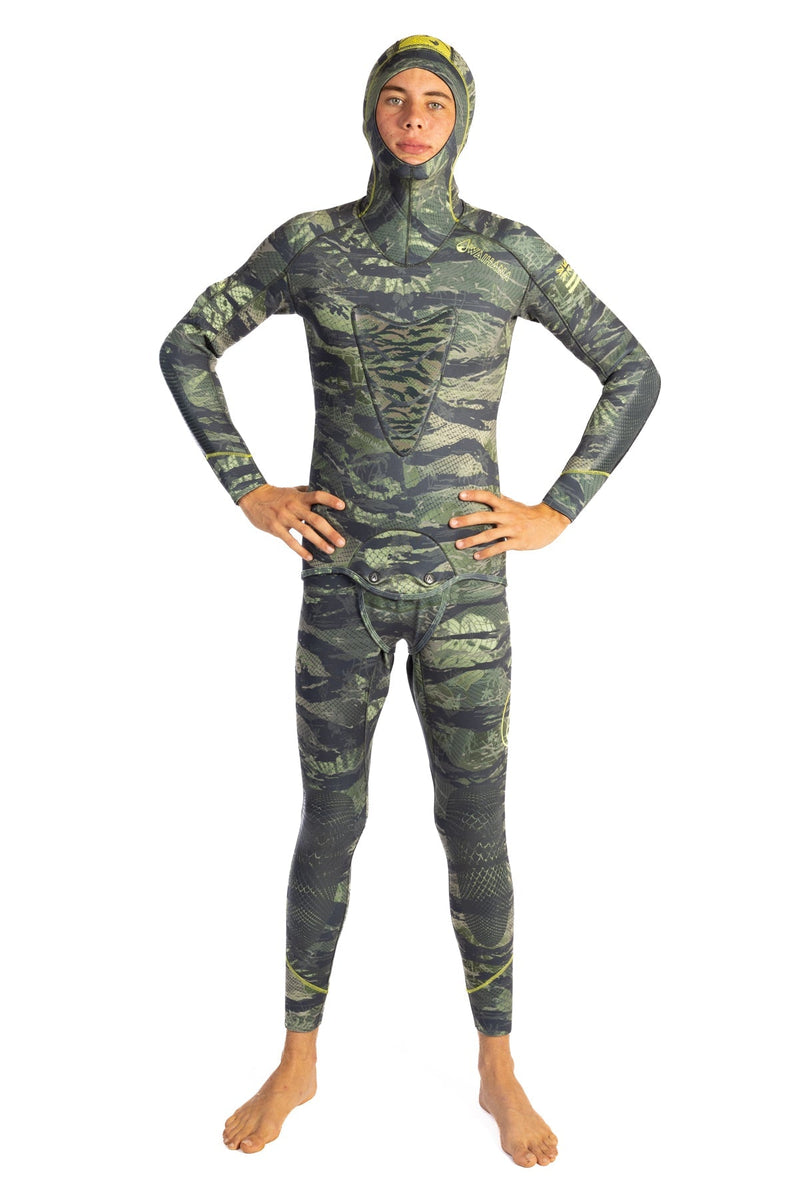 Load image into Gallery viewer, Men’s Tropicam Spearfishing 1.5mm wetsuit
