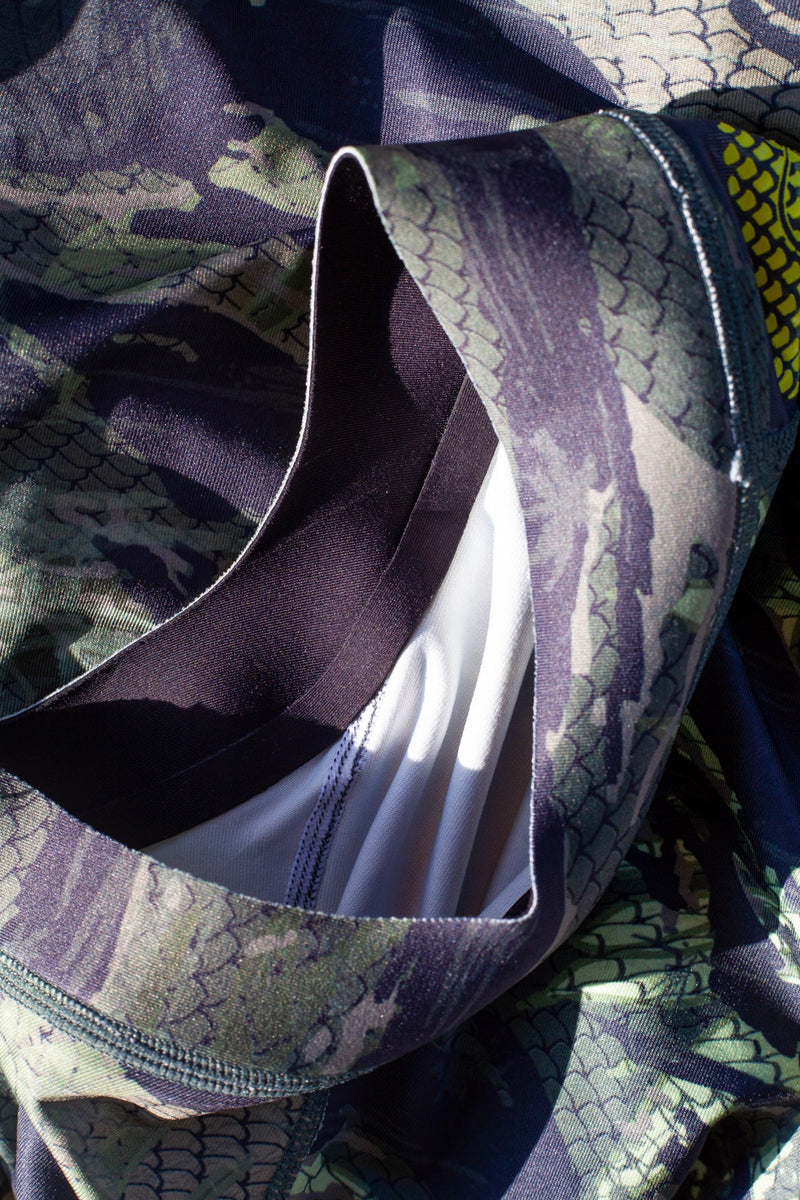 Load image into Gallery viewer, Tropicam Hooded Spearfishing Rashguard
