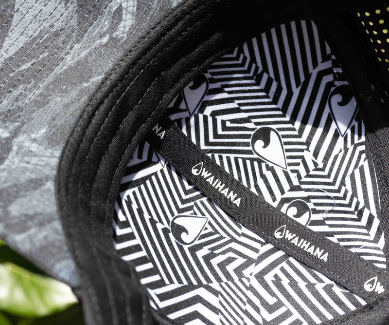 Load image into Gallery viewer, Tropicam Black Hydro Hat

