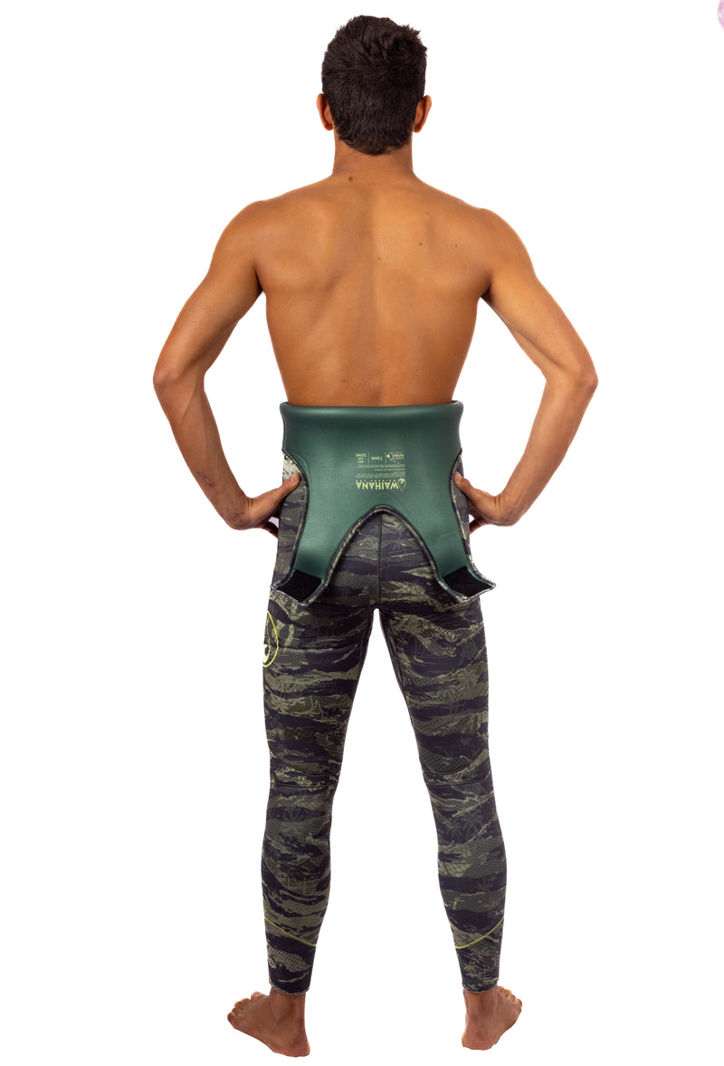 Load image into Gallery viewer, Men’s Tropicam Spearfishing 7.5mm Wetsuit
