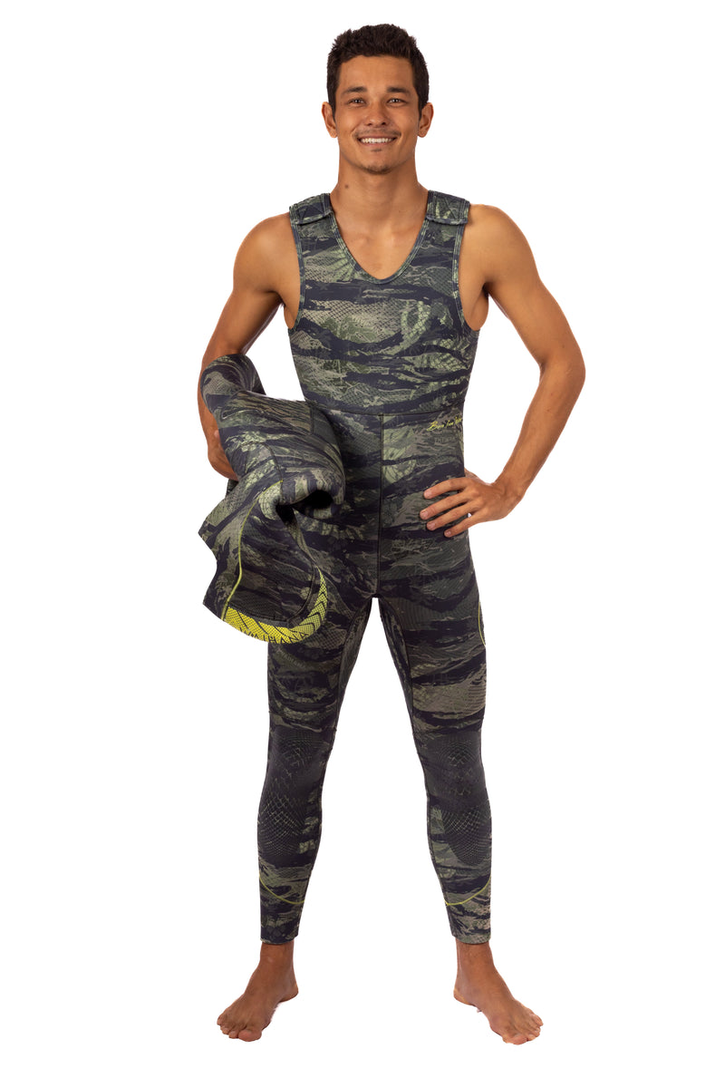 Load image into Gallery viewer, Men’s Tropicam Spearfishing 7.5mm Wetsuit
