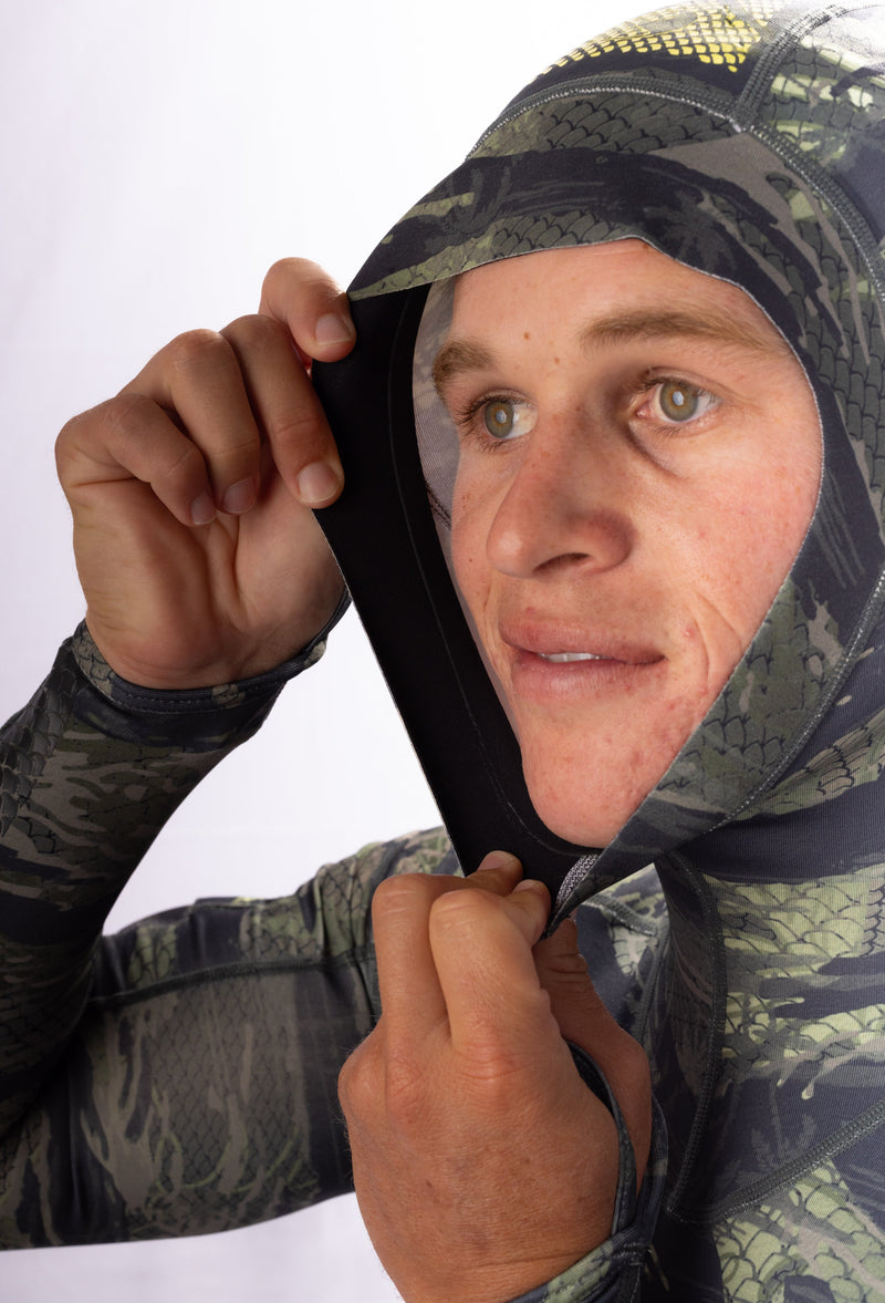Load image into Gallery viewer, Tropicam Hooded Spearfishing Rashguard

