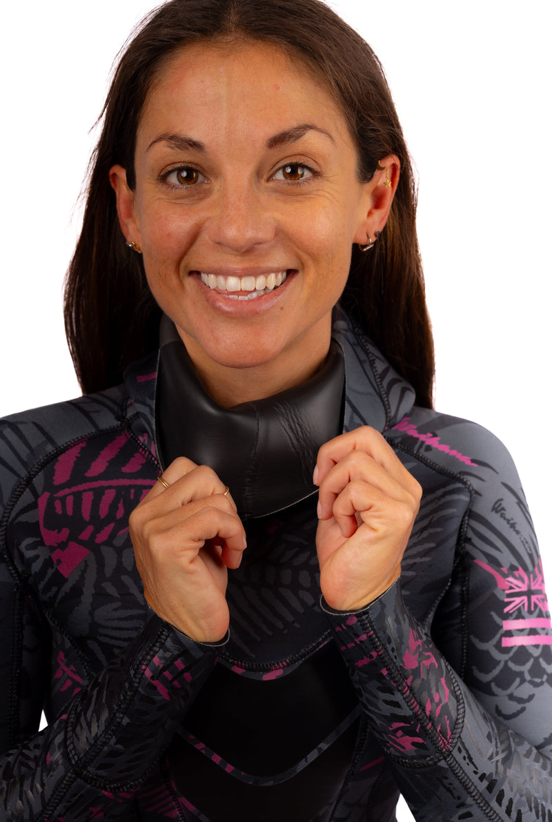 Load image into Gallery viewer, Women’s Pink Fishbone Spearfishing 3.5mm Wetsuit
