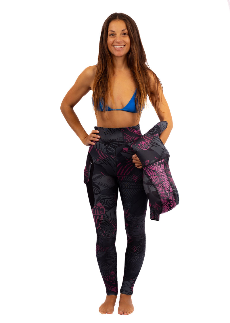 Load image into Gallery viewer, Women’s Pink Fishbone Spearfishing 3.5mm Wetsuit

