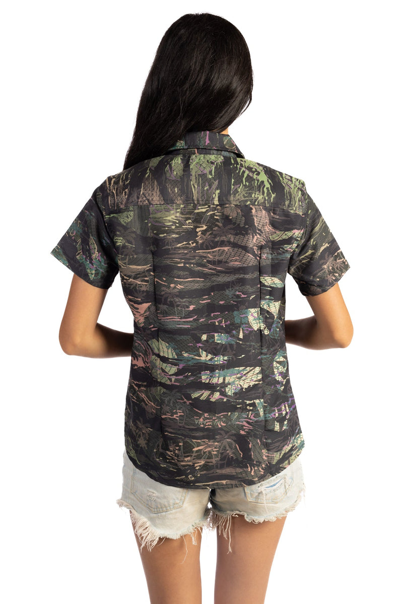 Load image into Gallery viewer, Womens Tropicam Aloha Shirt
