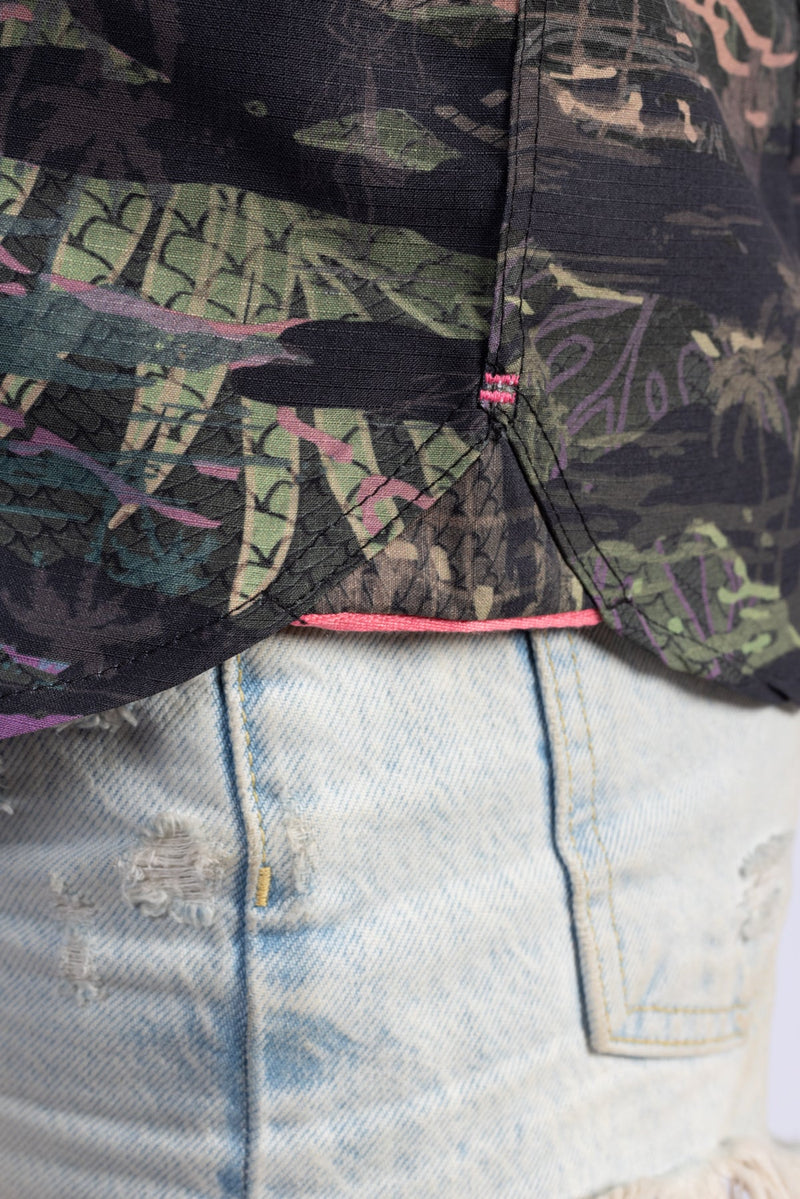 Load image into Gallery viewer, Womens Tropicam Aloha Shirt

