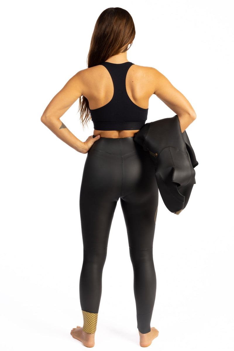 Load image into Gallery viewer, Women&#39;s Apnea 3.5mm Wetsuit
