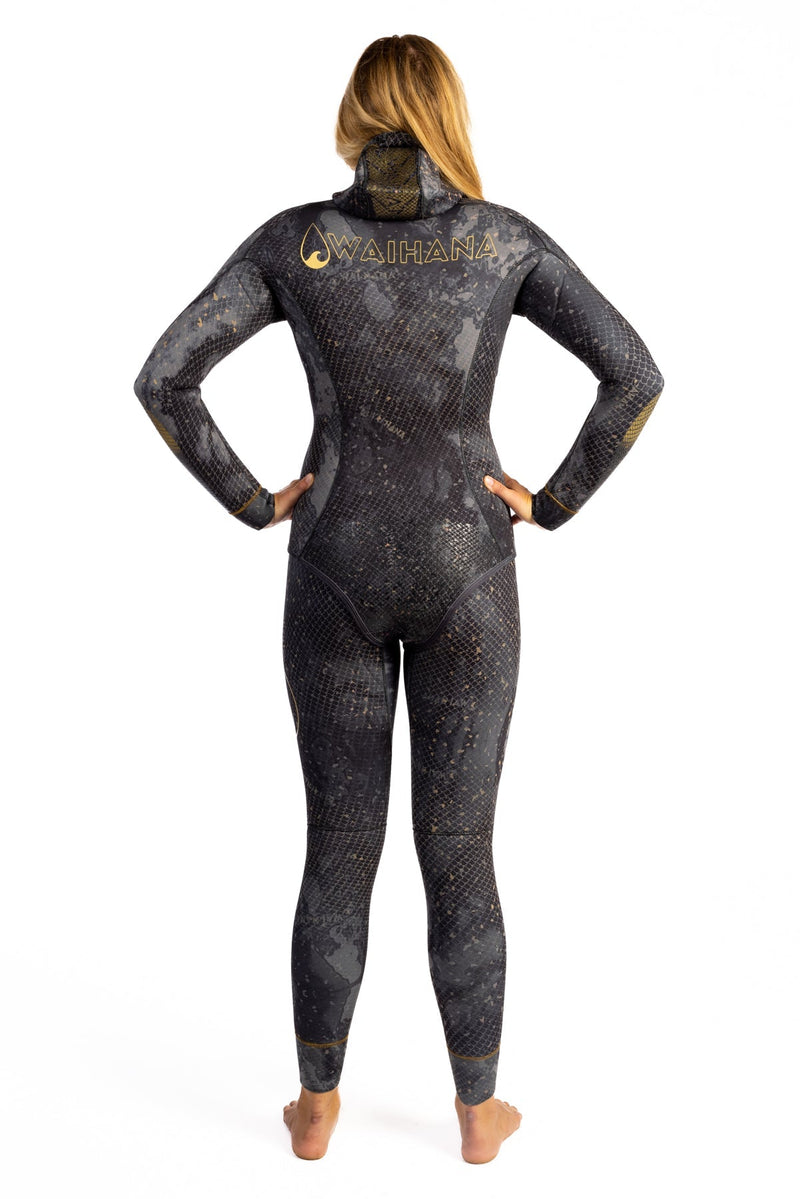 Load image into Gallery viewer, Women&#39;s Goliath Grouper 5.5mm Wetsuit
