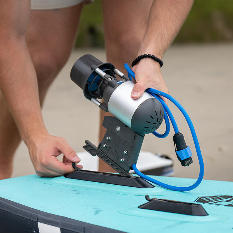 Load image into Gallery viewer, GILI/Bixpy K-1 Outboard Kit - Flip &amp; Lock Fin Adapter Bundle
