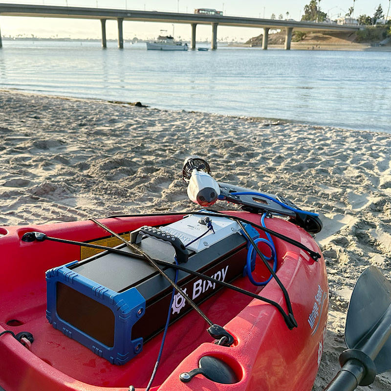 Load image into Gallery viewer, Bixpy PP-768 Outboard Battery (V2)
