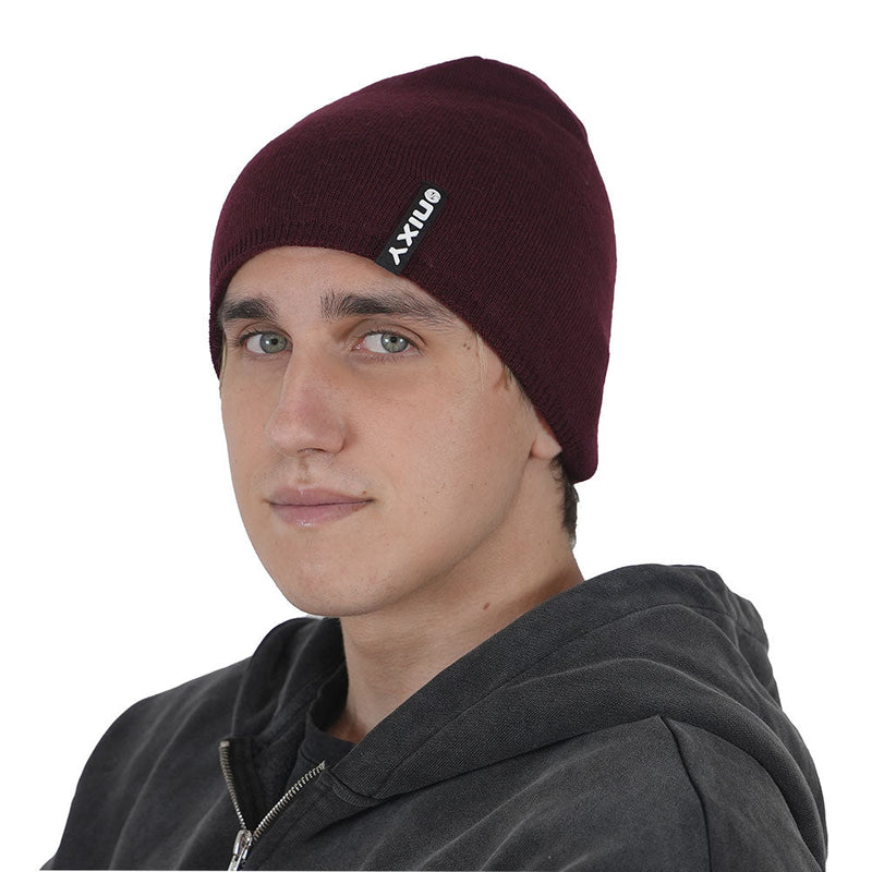 Load image into Gallery viewer, NIXY Skull Beanie
